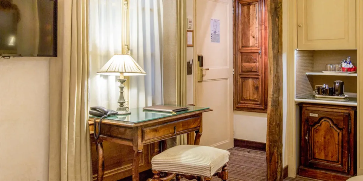 Deluxe Room 3 Left Bank Saint Germain Hotel Paris jpg