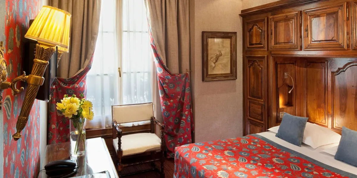 Standard Room 3 Left Bank Saint Germain Hotel Paris jpg