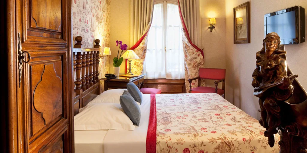 Gallery 11 Standard Room 5 Left Bank Saint Germain Hotel Paris