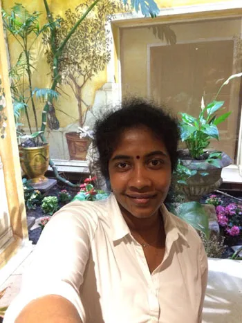 Dipa Femme de chambre jpg